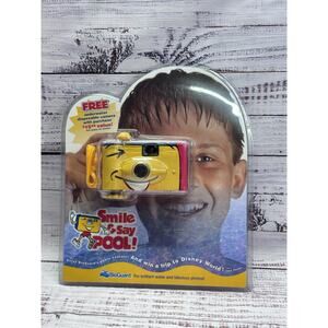 Smile And Say Pool Waterproof Camera Bio-Lab NEW IN PACKAGE
